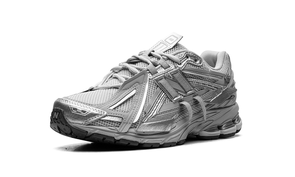 1906A "Concrete Silver Metallic" M1906AG