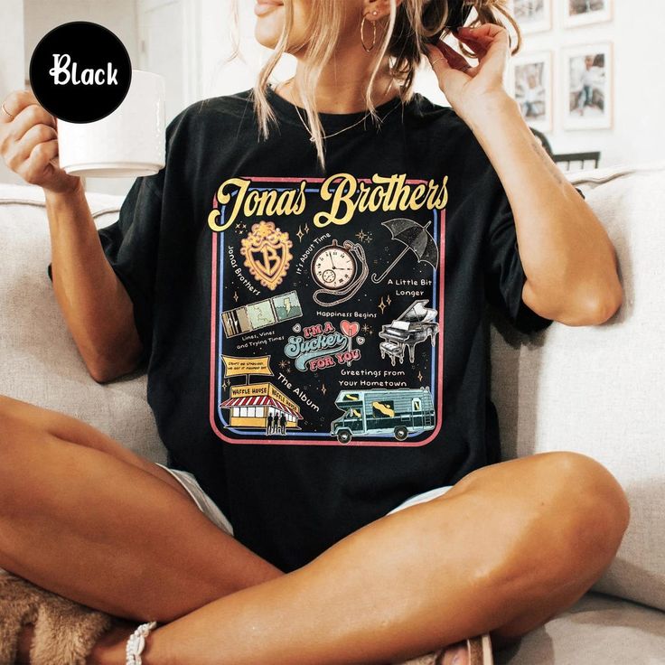 Unisex Jonas Brothers Tour 2025 Graphic T