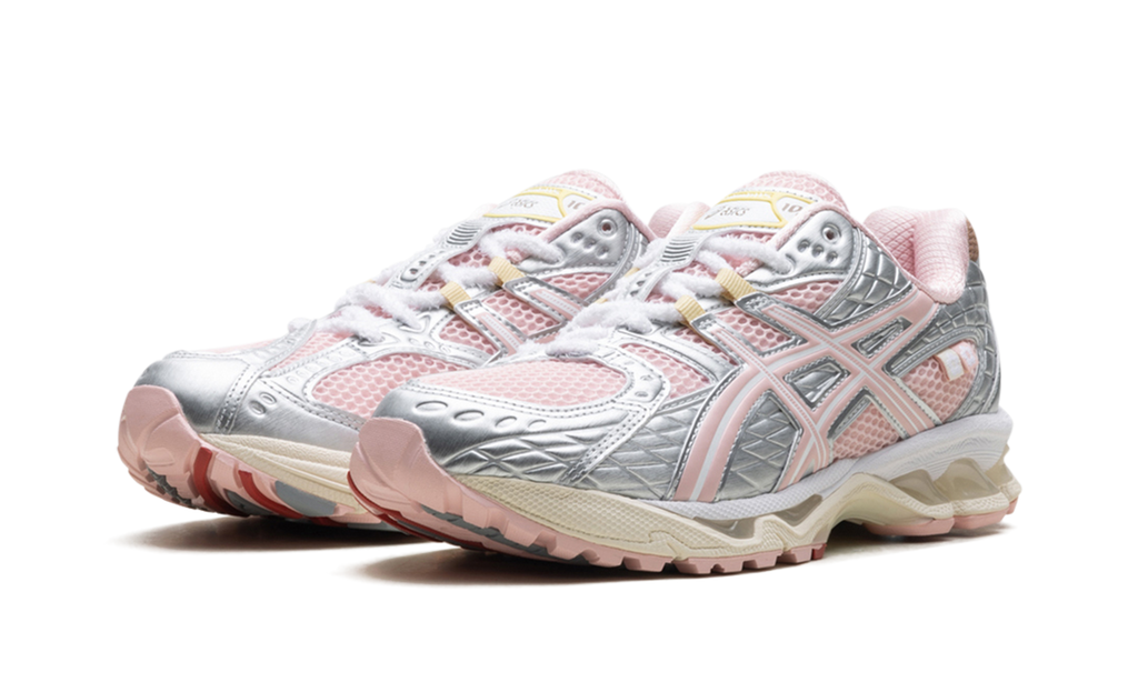 GEL-Nimbus 10.1 "VandyThePink - Strawberry" 1203A865 702