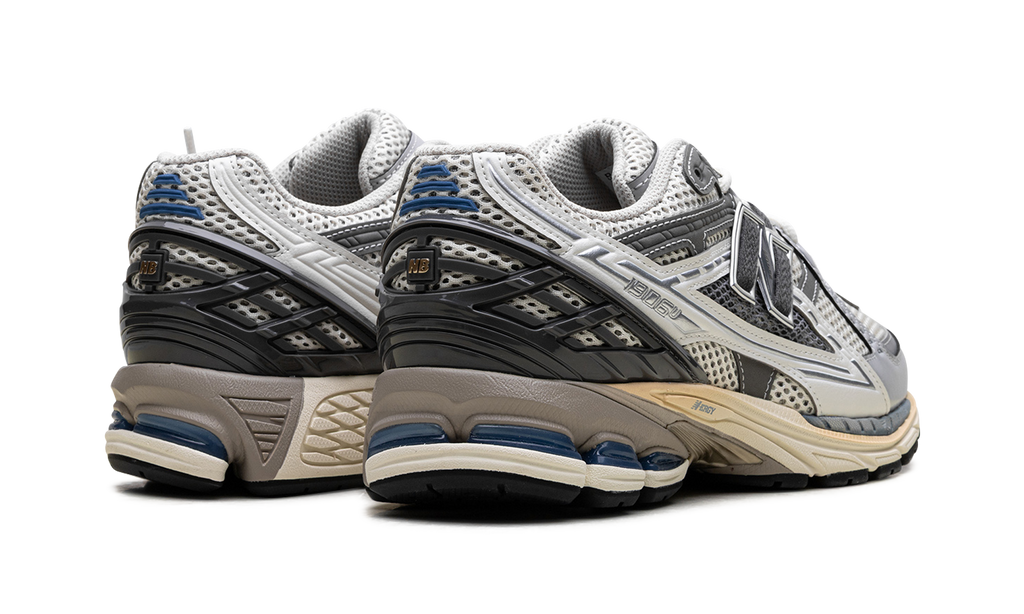 1906U "Raincloud Magnet" U1906NA