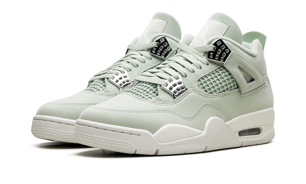 Air Jordan 4 WMNS "Abundance"