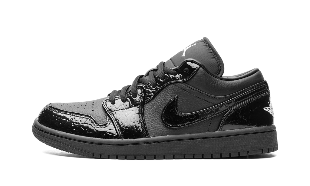 Air Jordan 1 WMNS "Black Croc" HJ7743 010