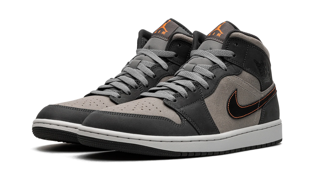 Air Jordan 1 Mid SE "Night Stadium" FQ8338 017