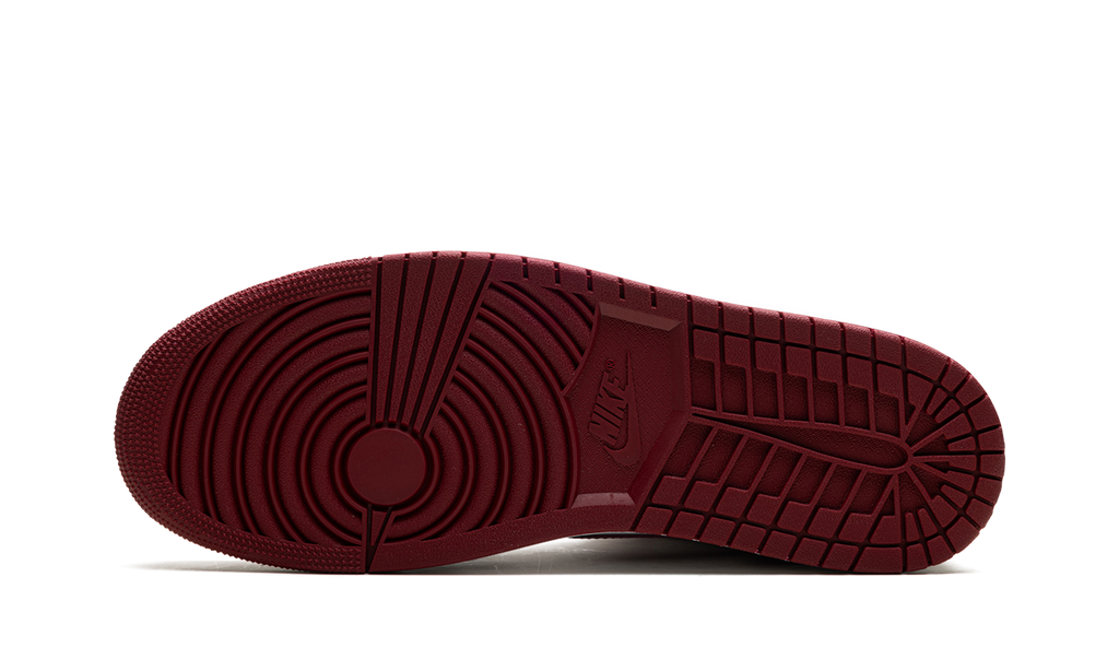 Air Jordan 1 Retro High OG "Team Red"