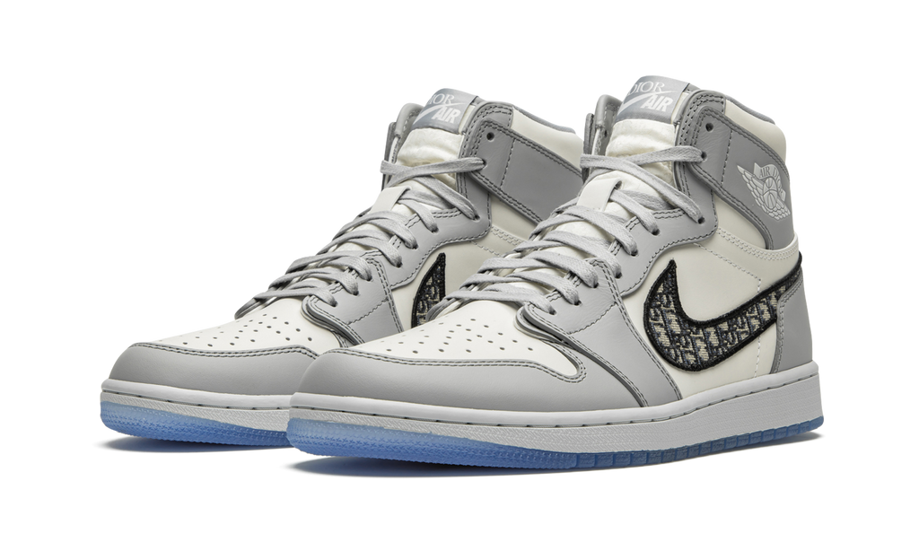 Air Jordan 1 Retro High "Dior" CN8607 002