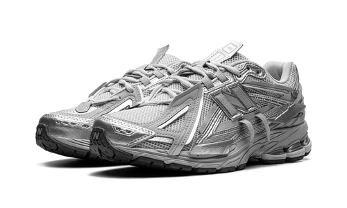 1906A "Concrete Silver Metallic" M1906AG