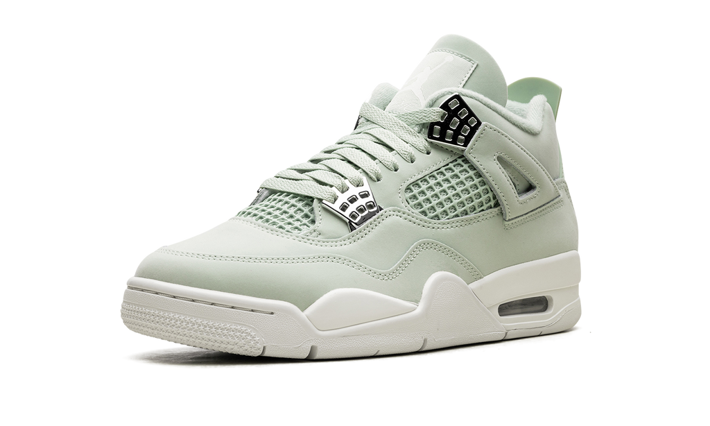 Air Jordan 4 WMNS "Abundance"
